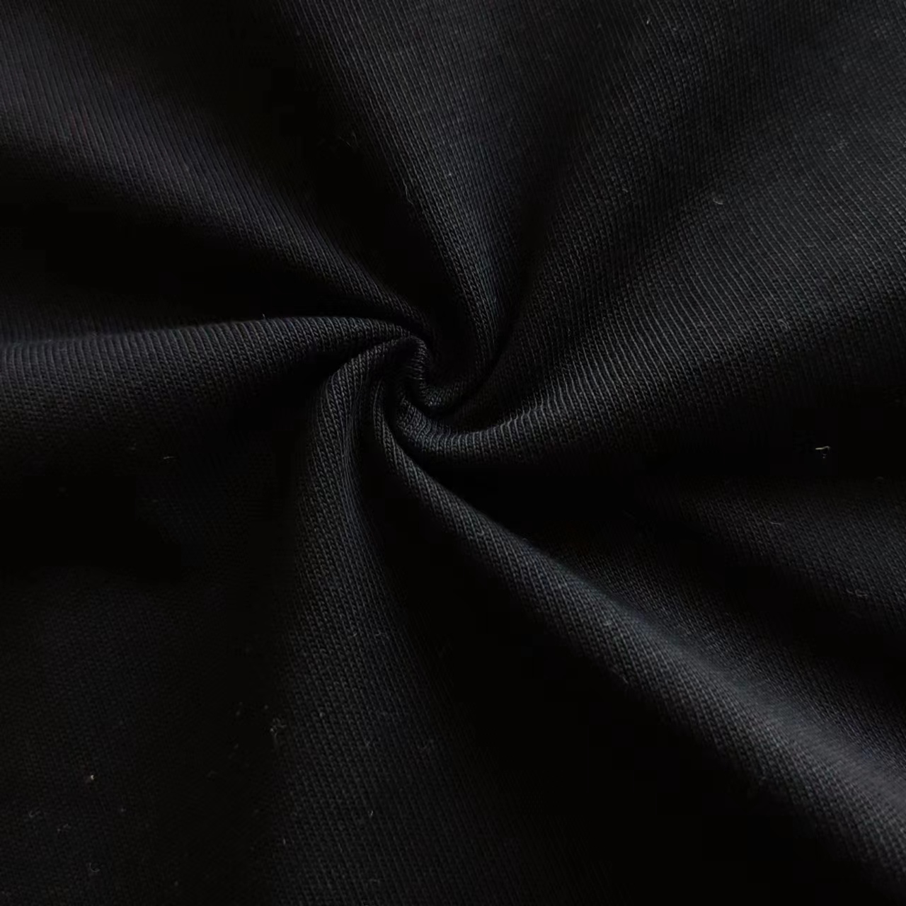 巴黎世家Balenciag 安德玛联名短袖