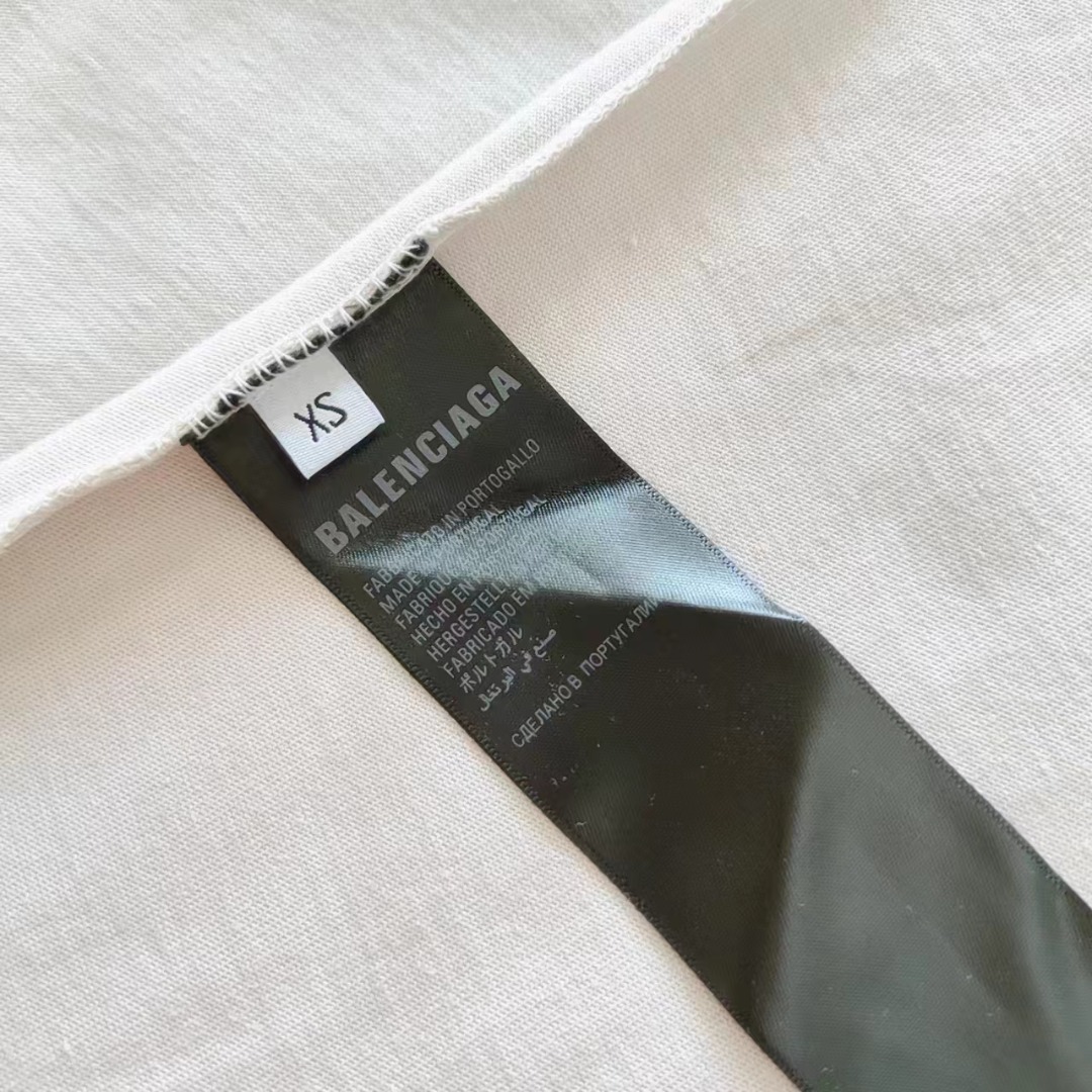 巴黎世家Balenciaga 东京铁塔银座限定短袖