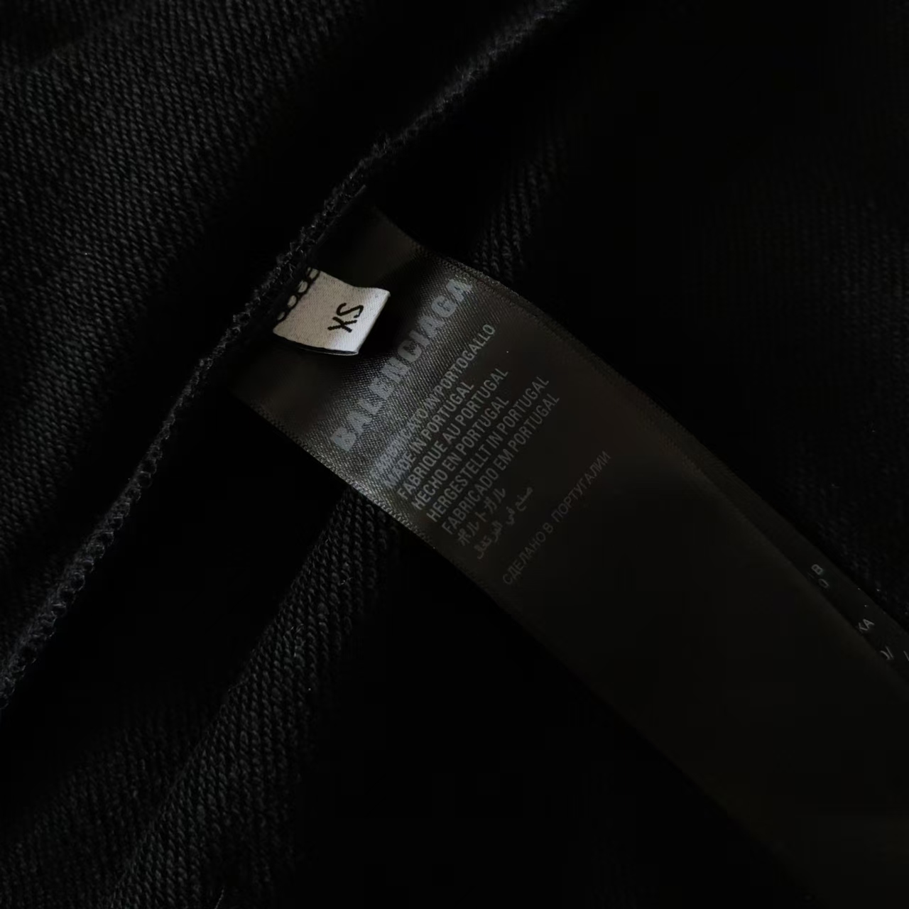 Balenciaga/巴黎世家 AI生成字母连帽卫衣 椭圆机印花细腻 图案部份采用涂鸦风格