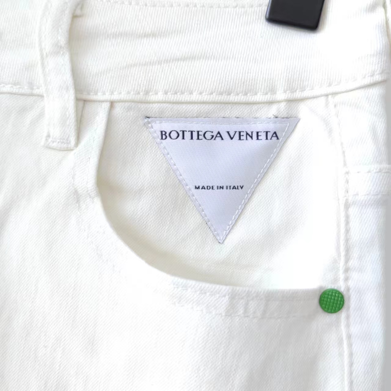BottegaVeneta & BV经典绿色三角牛仔裤