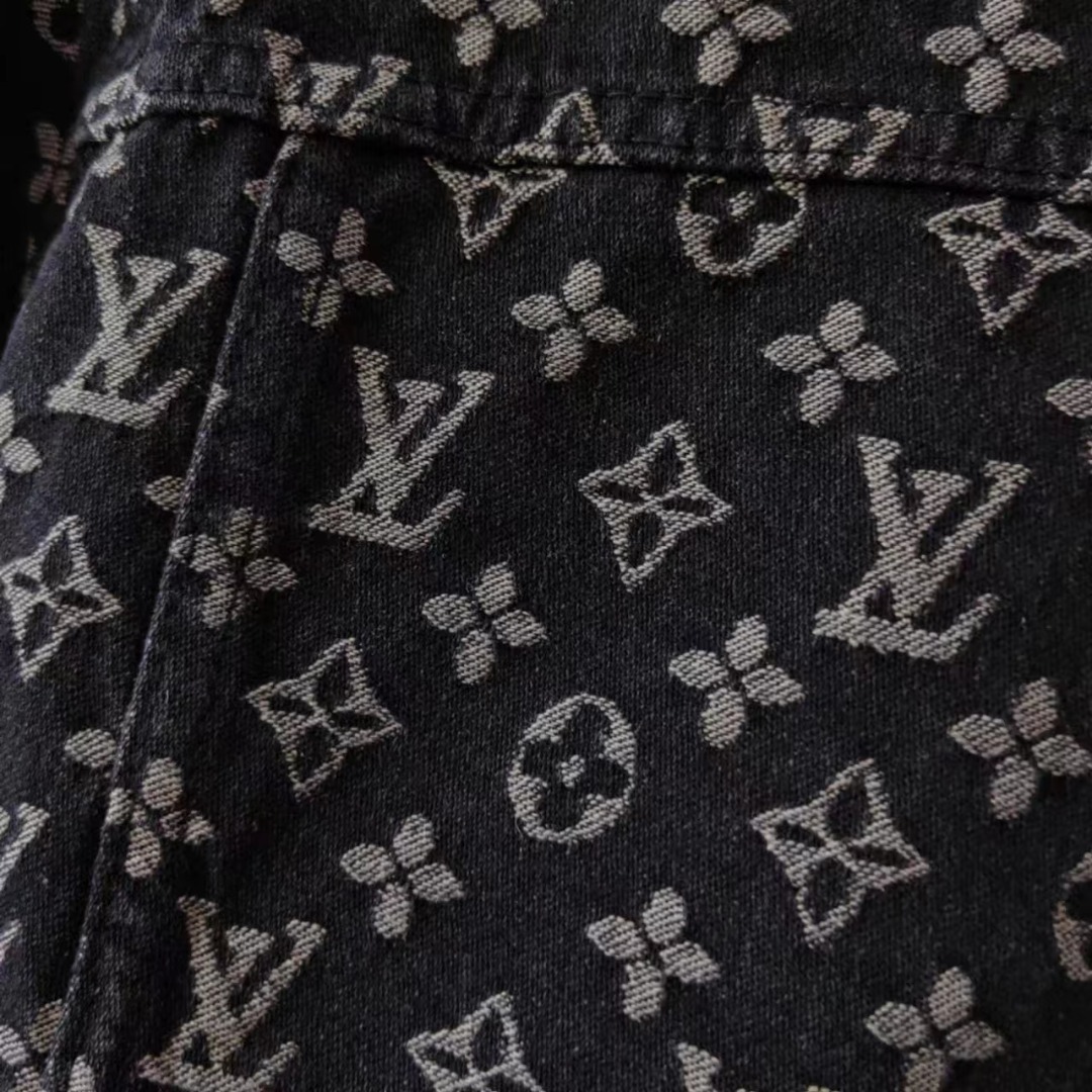 Louis Vuitton & LV路易威登满印简约满印提花logo牛仔裤