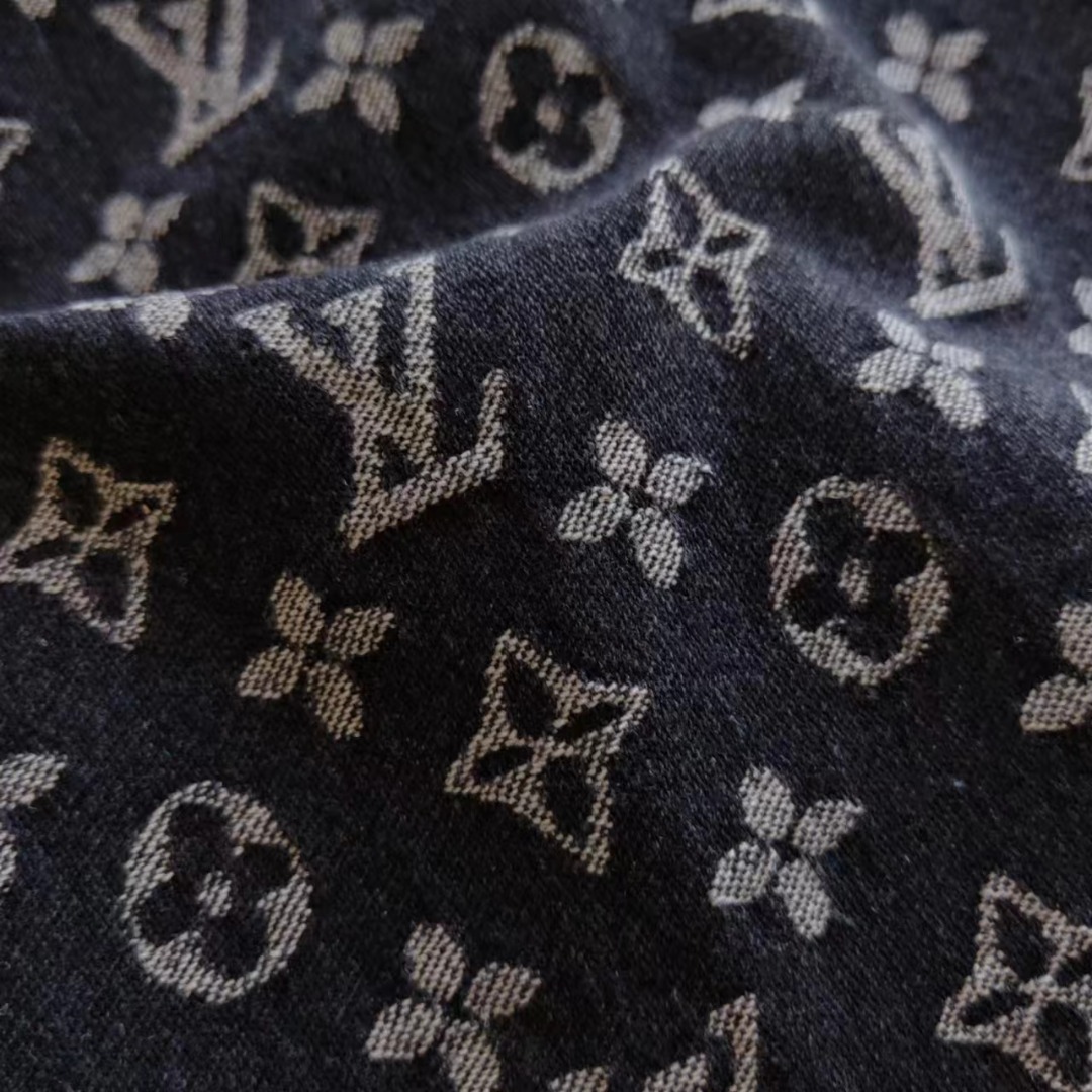 Louis Vuitton & LV路易威登满印简约满印提花logo牛仔夹克外套