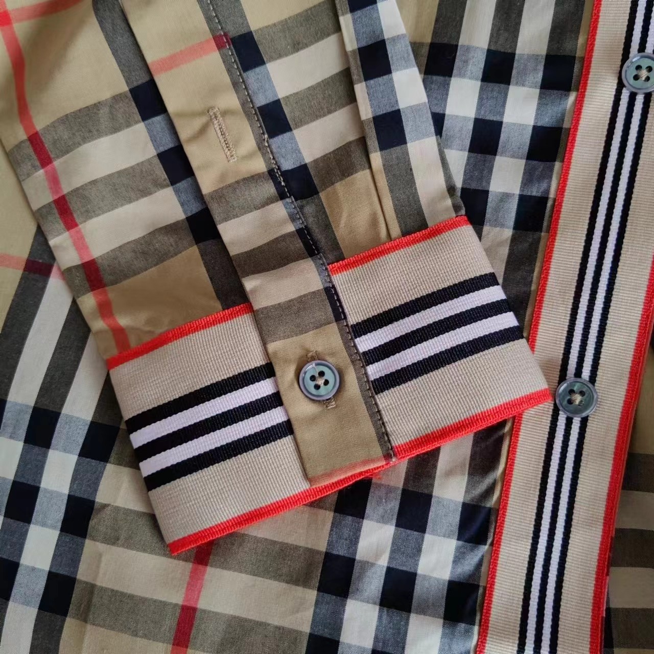 细节图 Burberry/衬衫经典2023ss新款格子内织带袖口织带长袖条纹衬衫