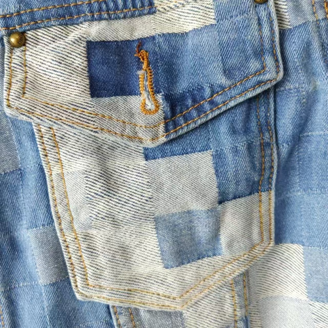 Louis Vuitton & 路易威登 马赛克菲董联名秋冬牛仔外套