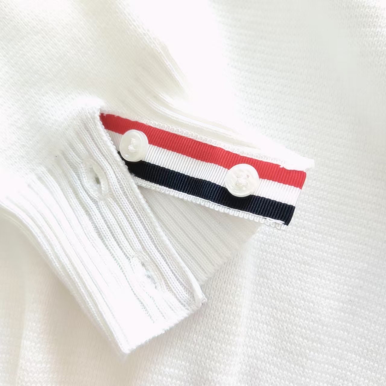 THOM BROWNE 汤姆布朗 .TB条纹四道杠拉链毛衣开衫 白色/灰色/藏青/黑色