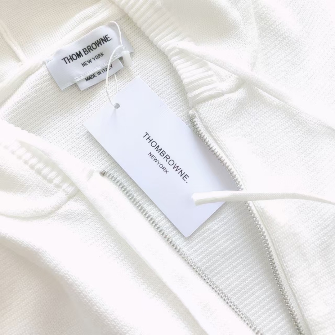THOM BROWNE 汤姆布朗 .TB条纹四道杠拉链毛衣开衫 白色/灰色/藏青/黑色