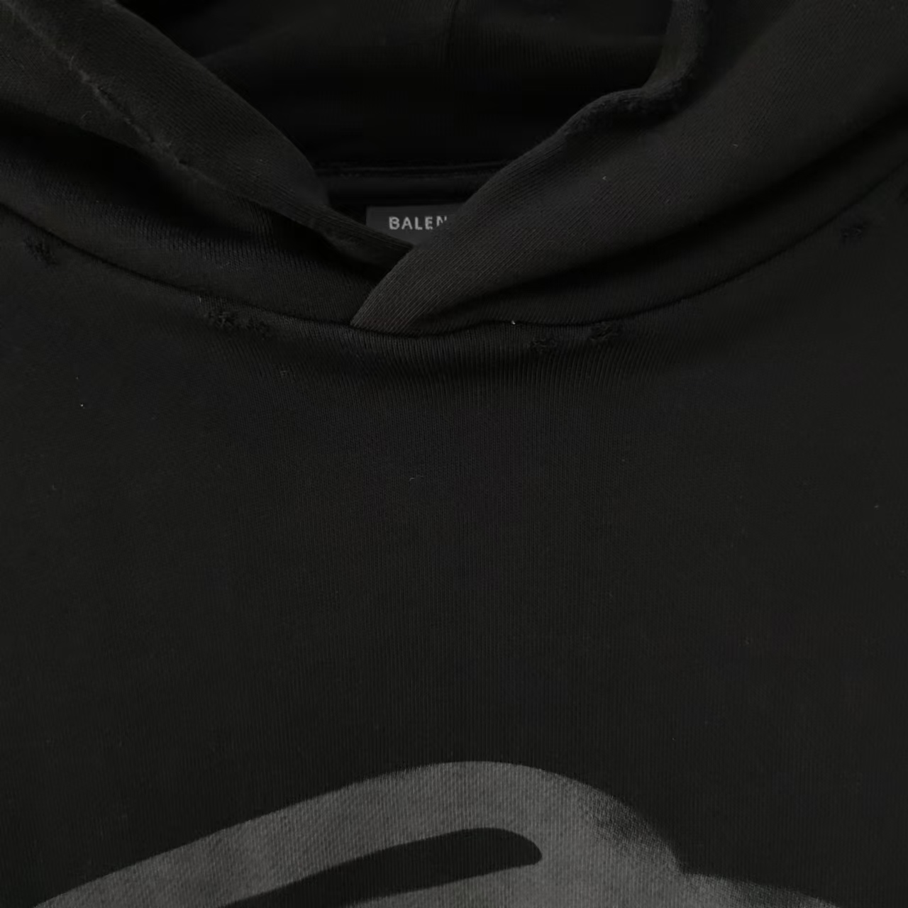 巴黎世家Balenciaga 前后水泥大M标手绘连帽卫衣 活性黑
