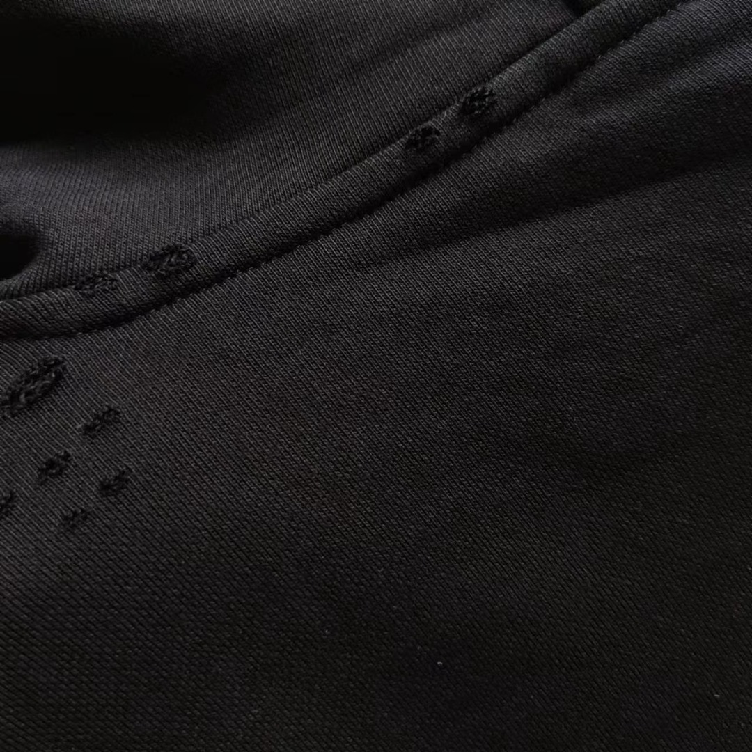 巴黎世家Balenciag 七夕限定爱心联名连帽卫衣 黑色