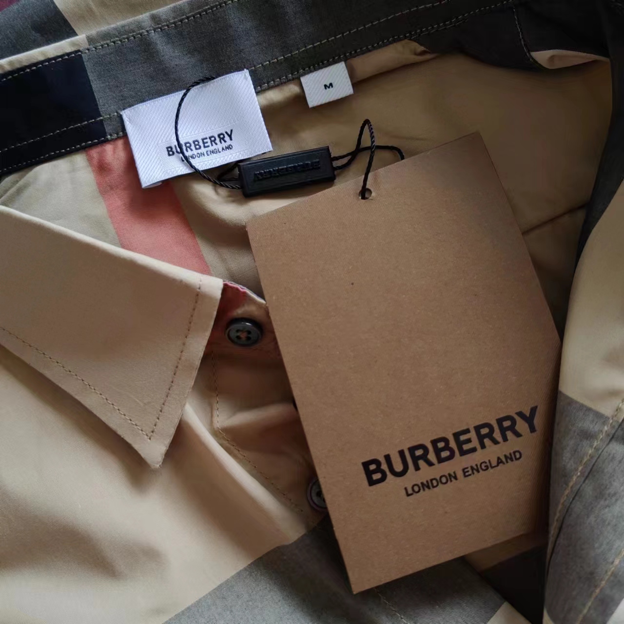 细节图 BURBERRY/巴宝莉 24SS经典大格对位长袖红线条纹衬衫