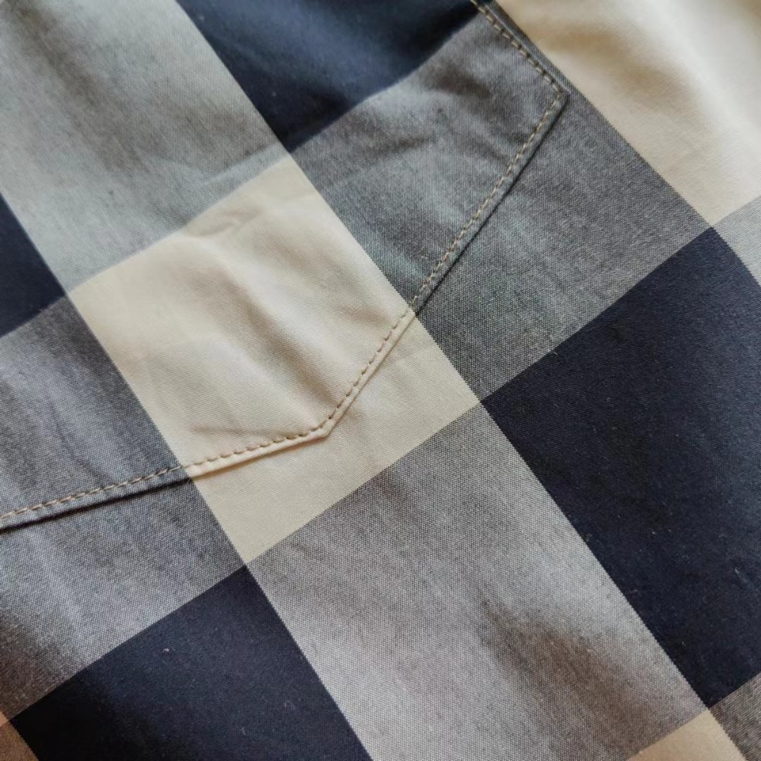 细节图 BURBERRY/巴宝莉 24SS经典大格对位长袖红线条纹衬衫