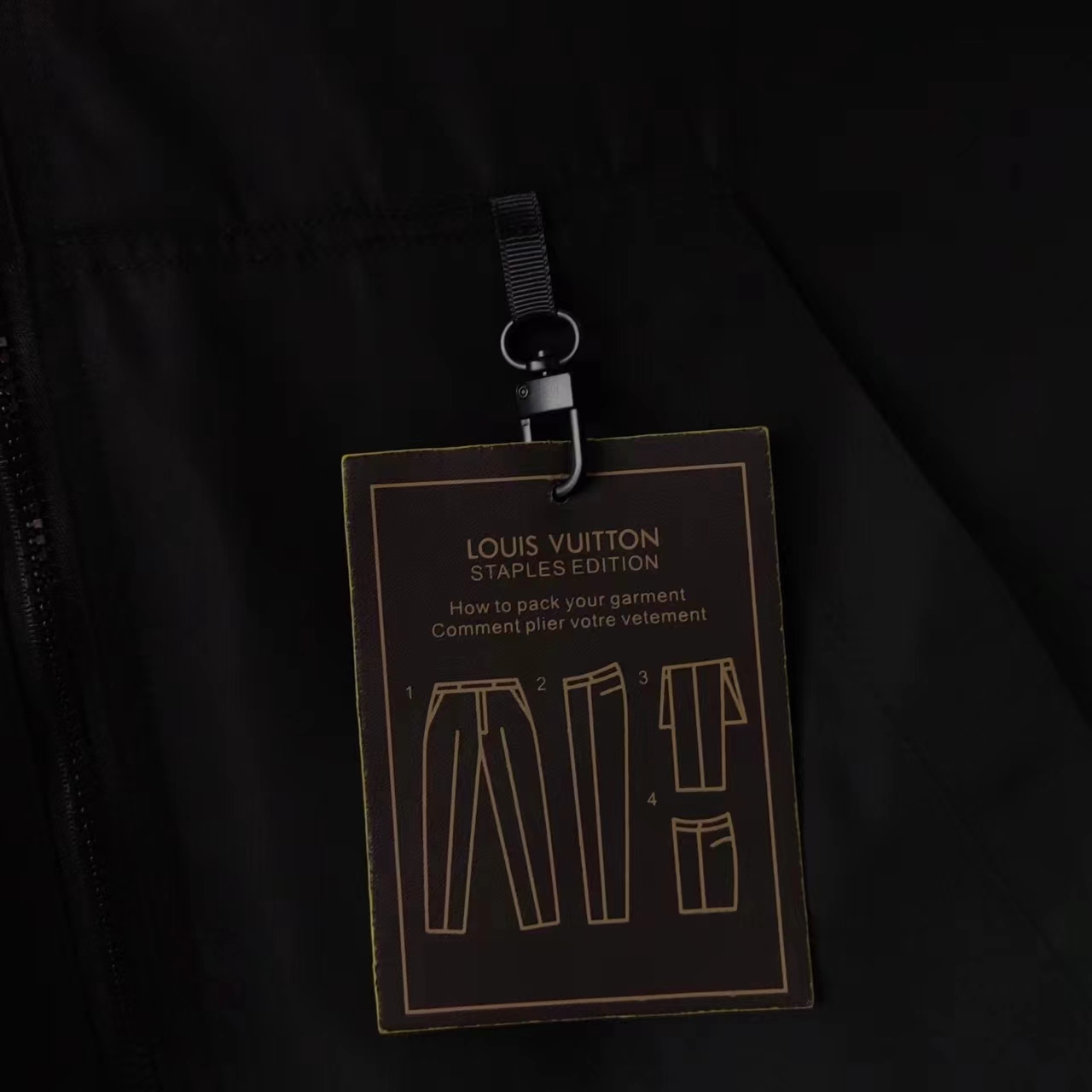 （顶级版本 区别通货） LV路易威登FW23 满印双面穿防风长袖夹克外套冲锋衣