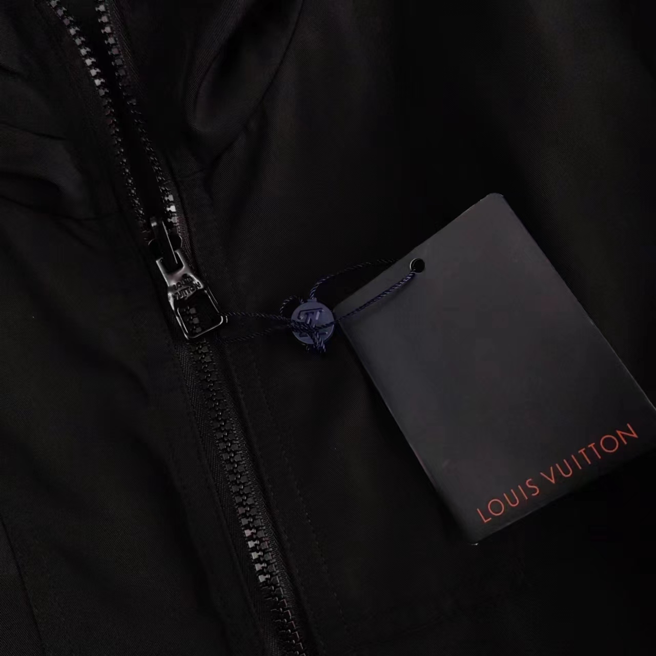 （顶级版本 区别通货） LV路易威登FW23 满印双面穿防风长袖夹克外套冲锋衣