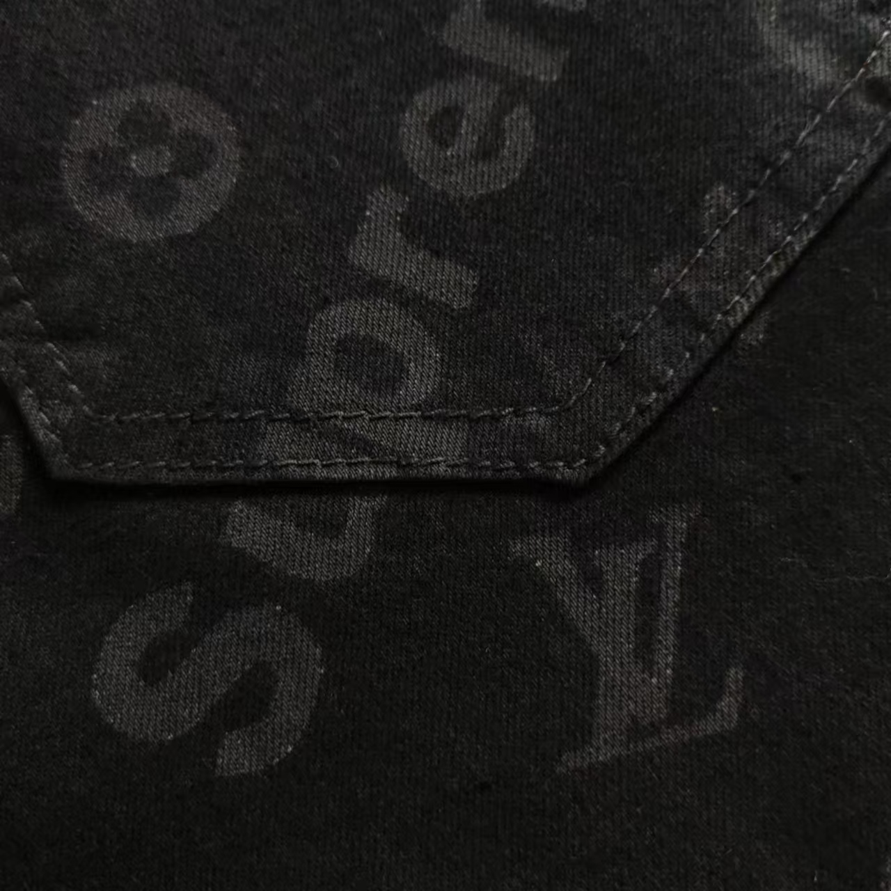 Louis Vuitton 路易威登 24SS经典印花logo牛仔裤 黑色