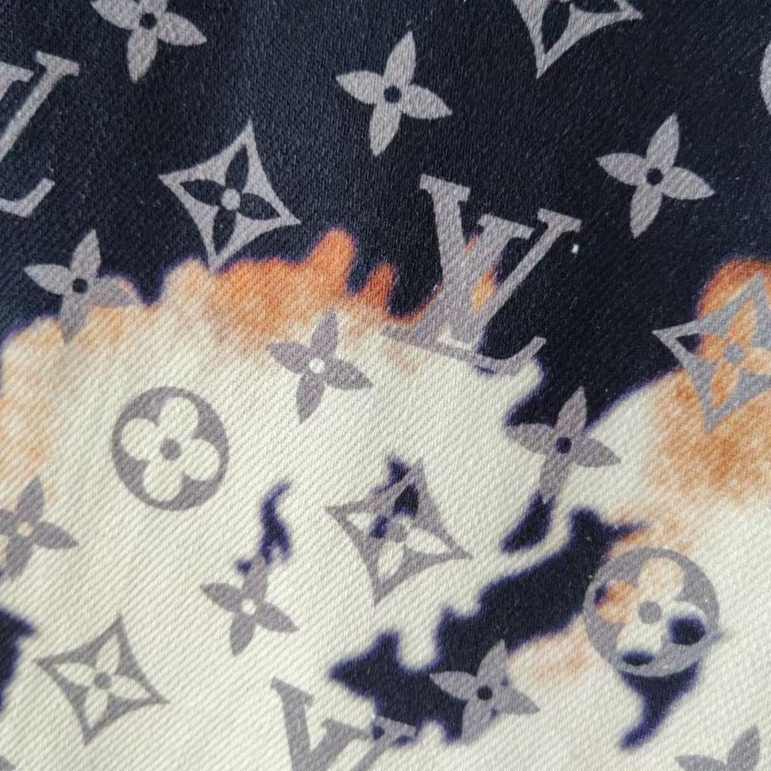 LV&路易威登 Louis Vuitton 渐变提花经典联名系列水洗满印牛仔外套