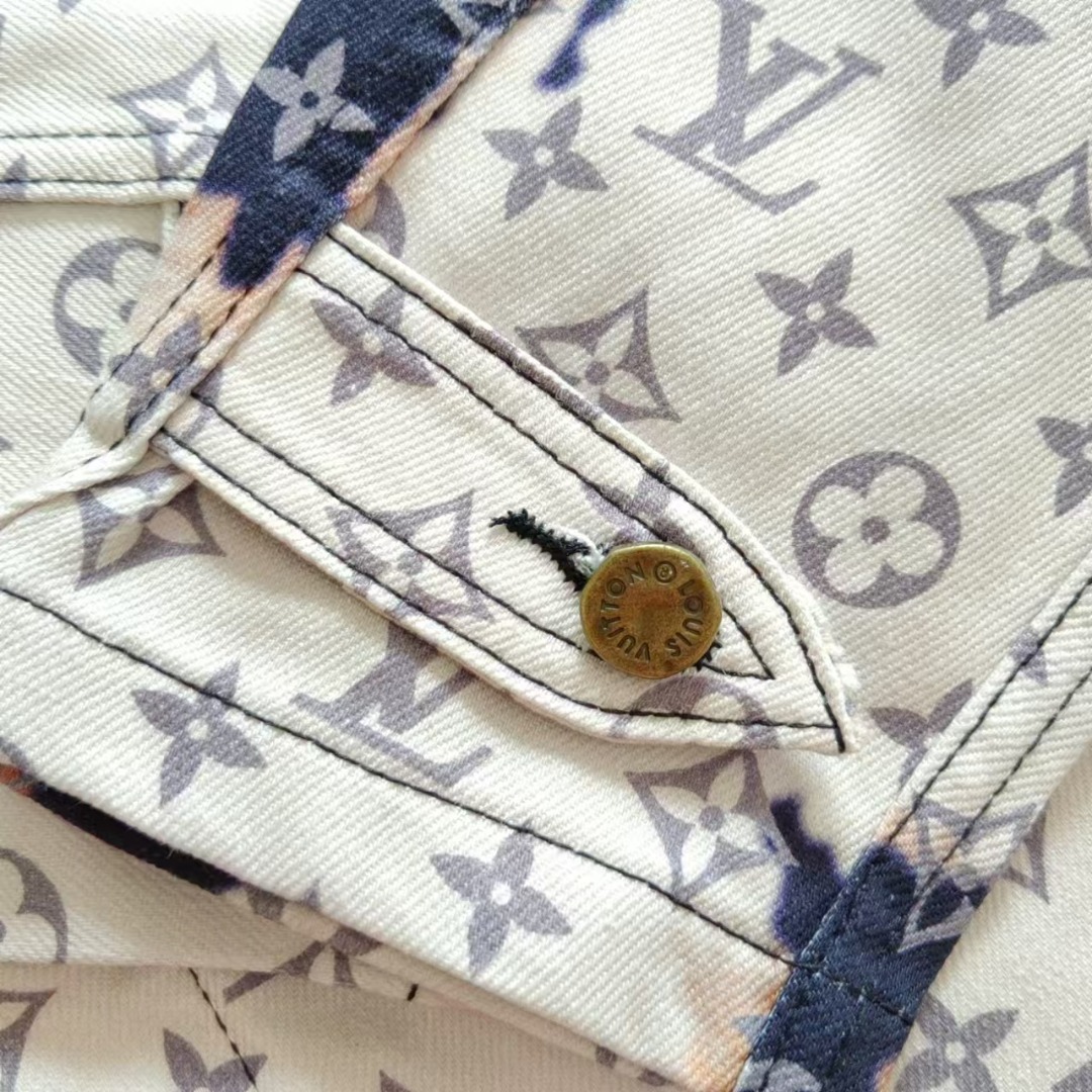 LV&路易威登 Louis Vuitton 渐变提花经典联名系列水洗满印牛仔外套