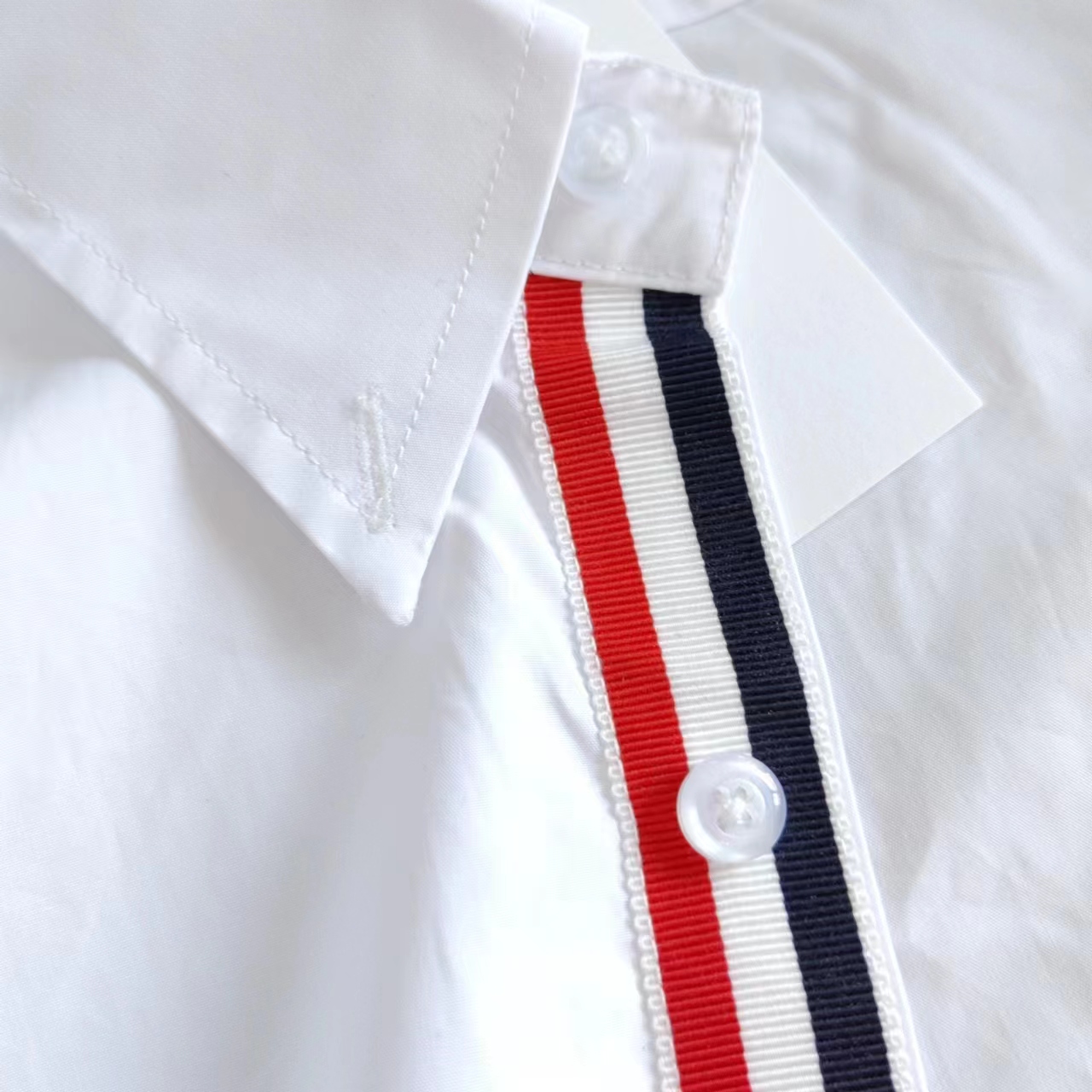 THOM BROWNE 汤姆布朗.TB衬衫府绸面料内门襟织带薄款夏季休闲衬衣