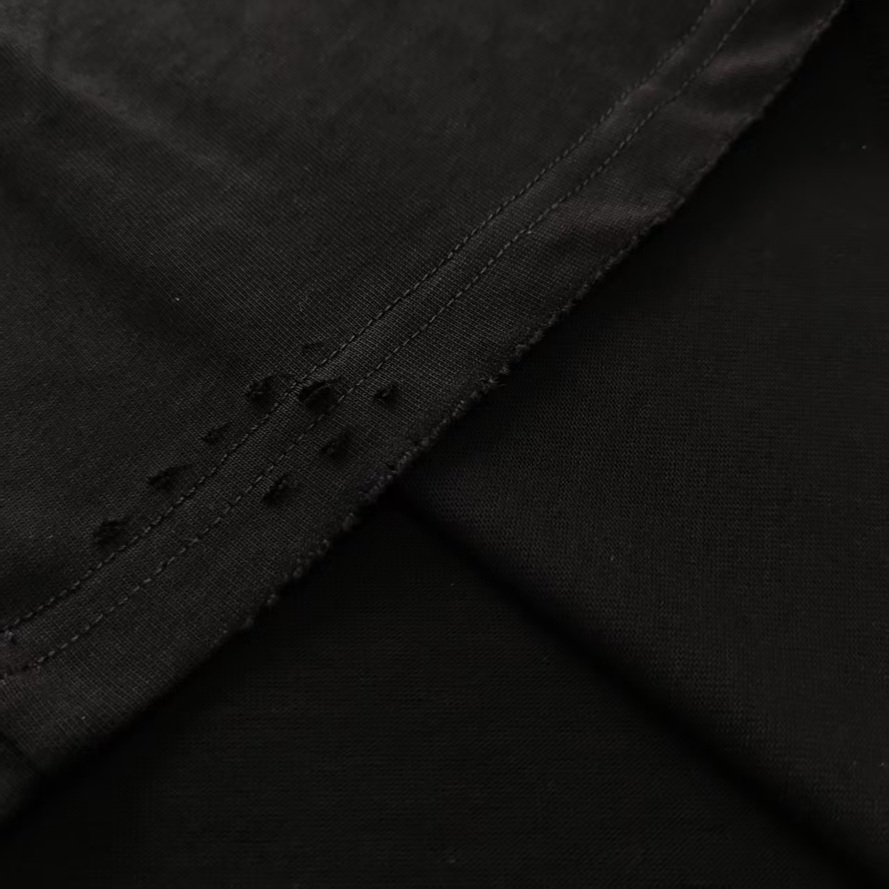 巴黎世家Balenciag 七夕限定爱心联名短袖