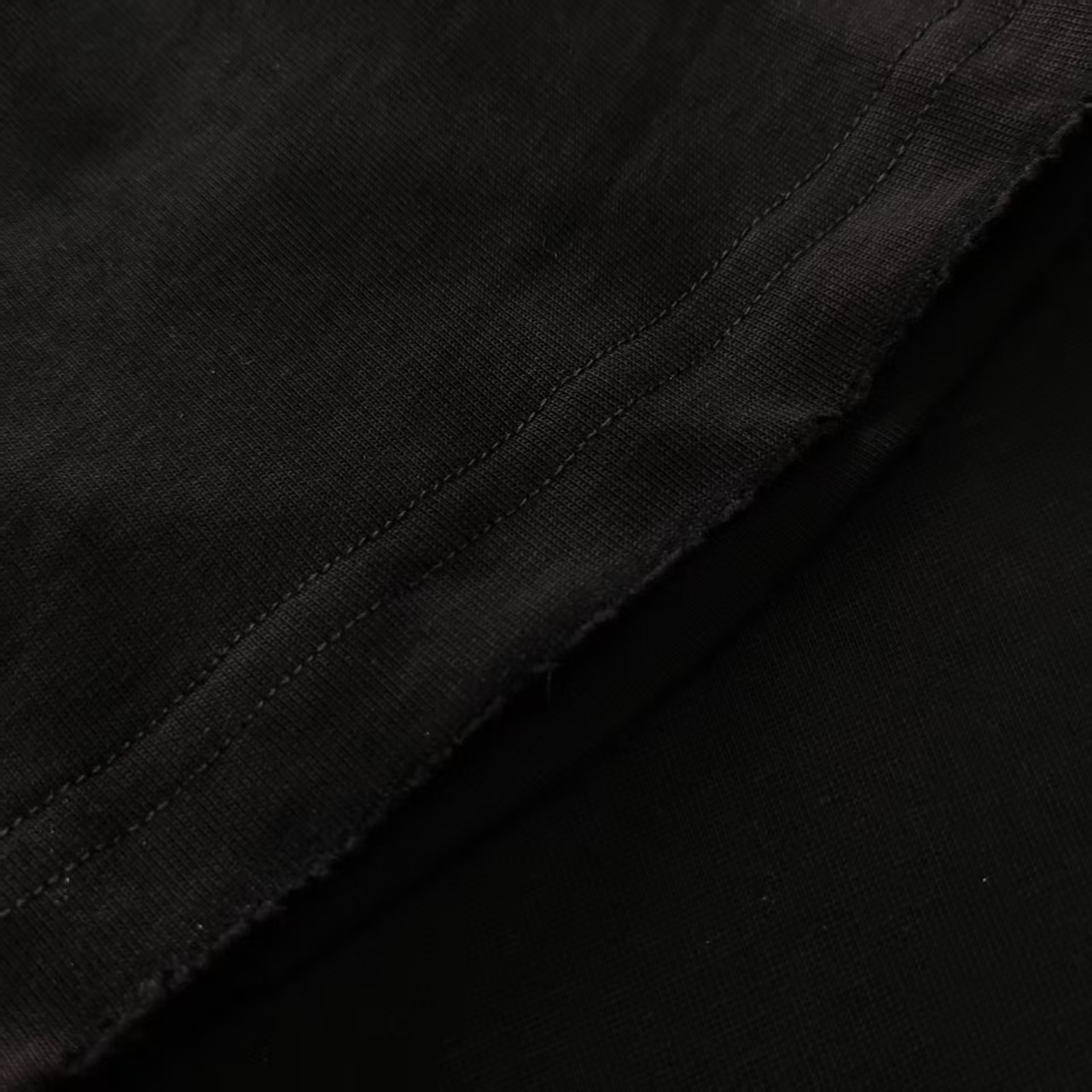 巴黎世家Balenciag 七夕限定爱心联名短袖