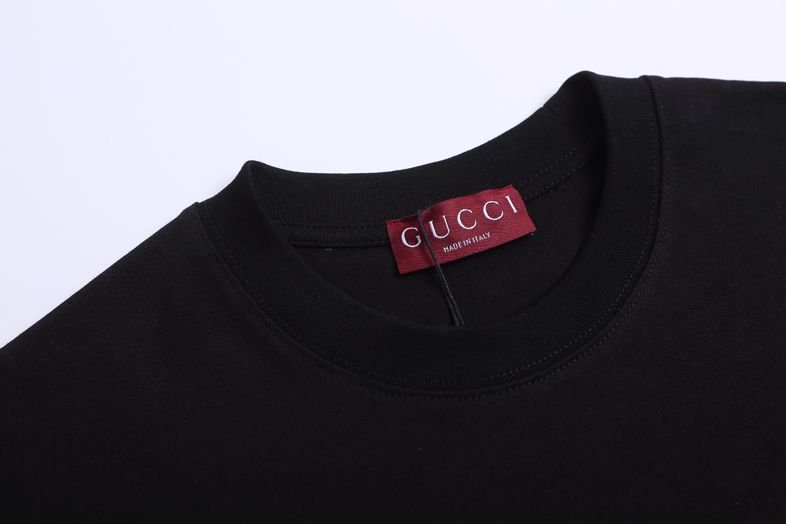 GUCCI古驰字母重影彩色绣花布工艺情侣休闲短袖T恤