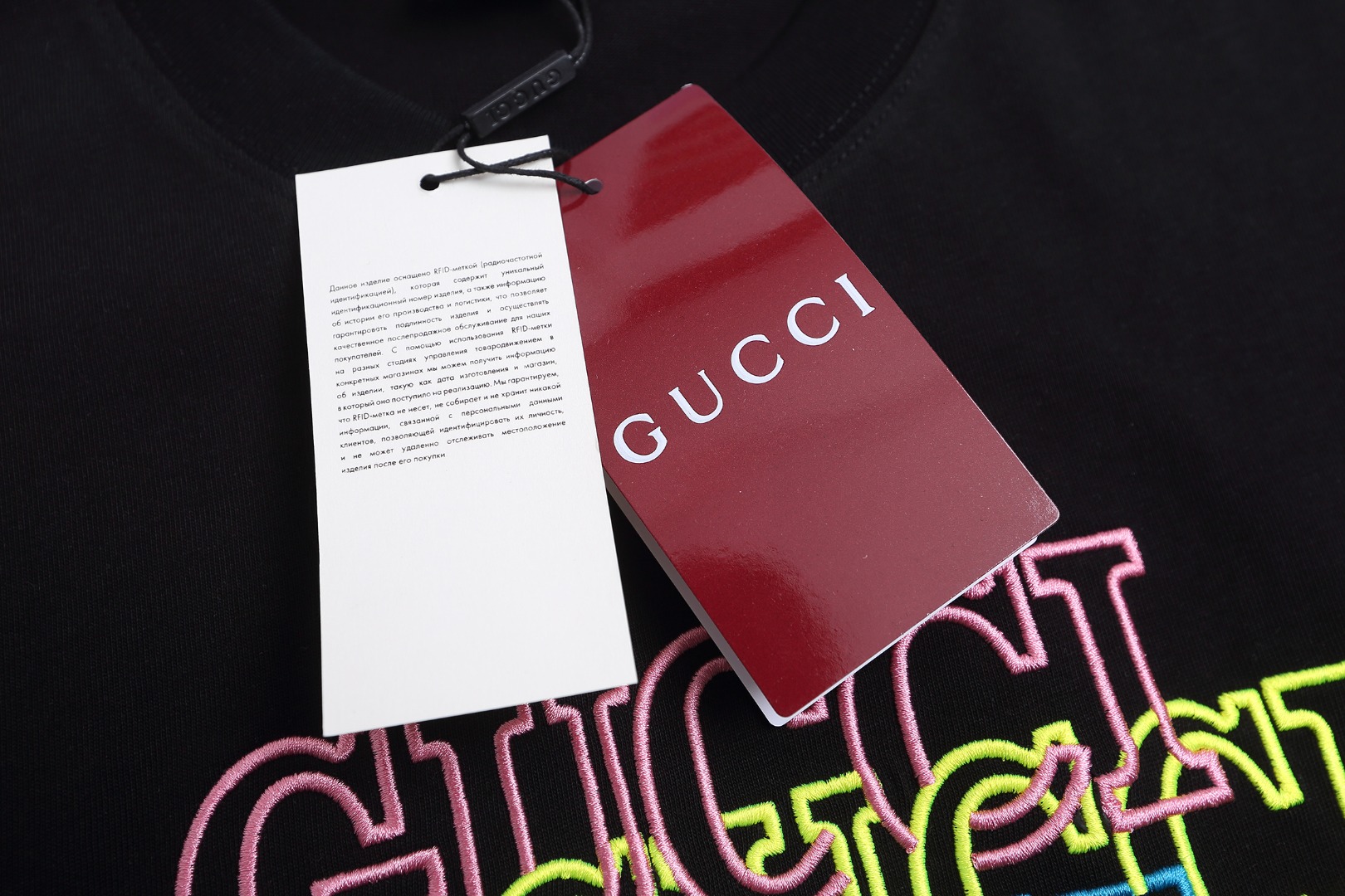 GUCCI古驰字母重影彩色绣花布工艺情侣休闲短袖T恤