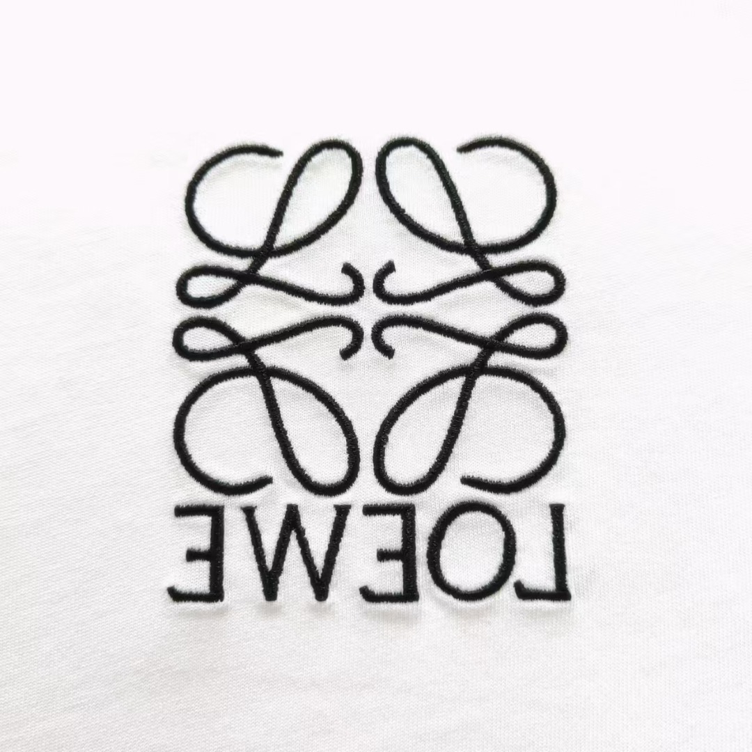 LOEWE/罗意威 胸前LOGO刺绣短袖 落肩超大版型260克纯棉刺绣
