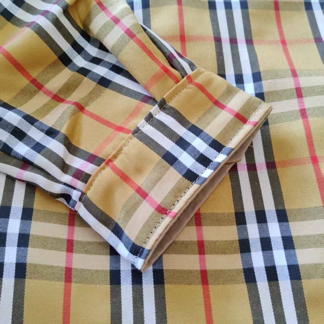 BURBERRY/巴宝莉 经典内里彩虹格纹双面穿夹克外套