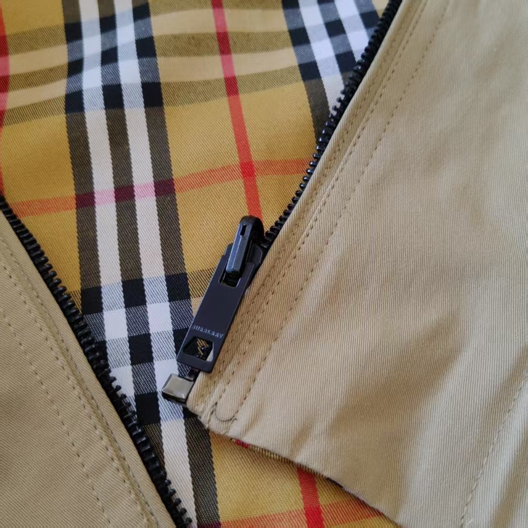 BURBERRY/巴宝莉 经典内里彩虹格纹双面穿夹克外套