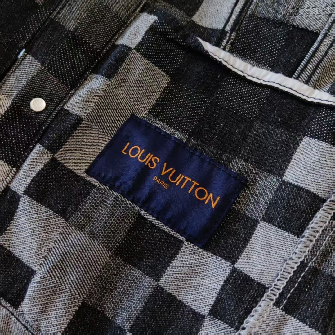 Louis Vuitton/路易威登 马赛克菲董联名秋冬牛仔外套