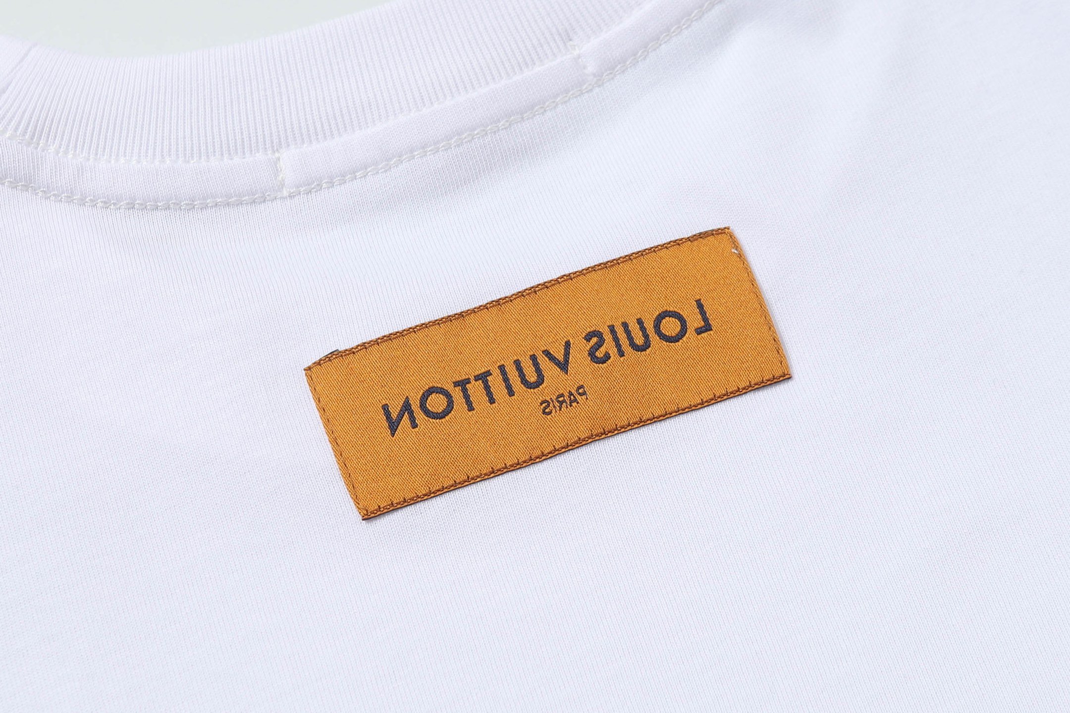 LOUIS VUITTON/路易威登 蓝标牙刷刺绣圆领短袖