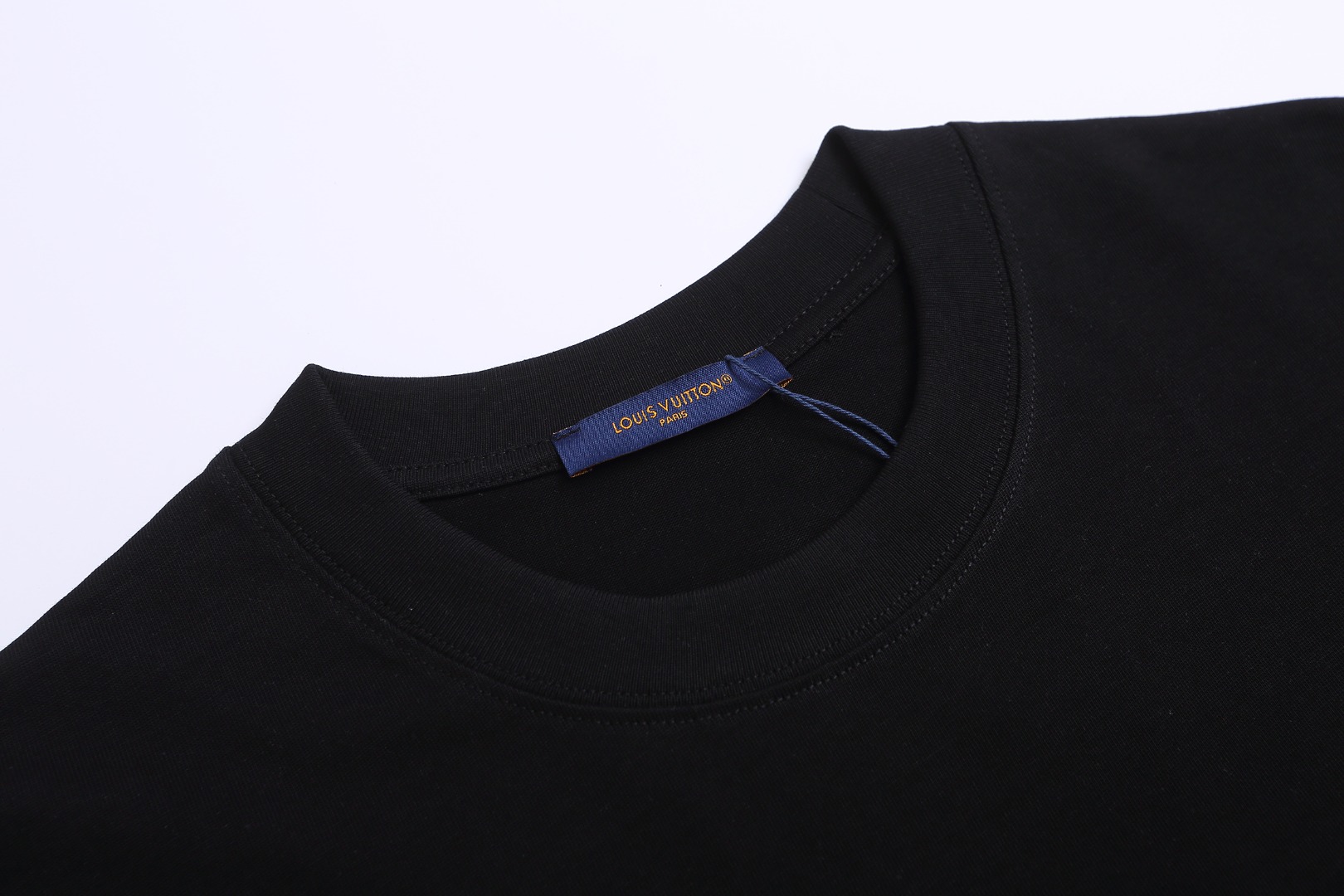 Louis Vuitton/路易威登 三花硅胶印及老花刺绣短袖T恤 白色 黑色