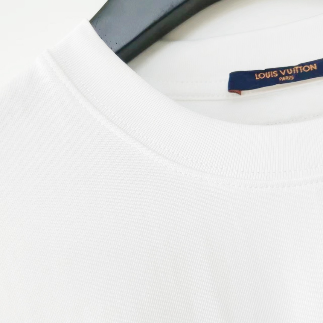 Louis Vuit*on/路易威登 24S红L八方来财logo短袖 T桖