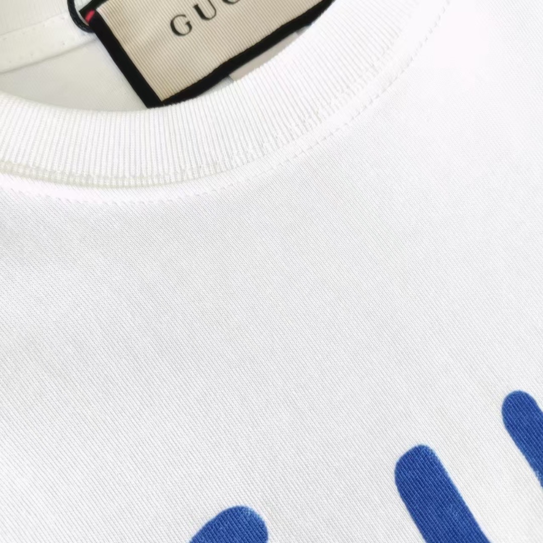 Gucci古驰 成熟的樱桃戏圆领短袖
