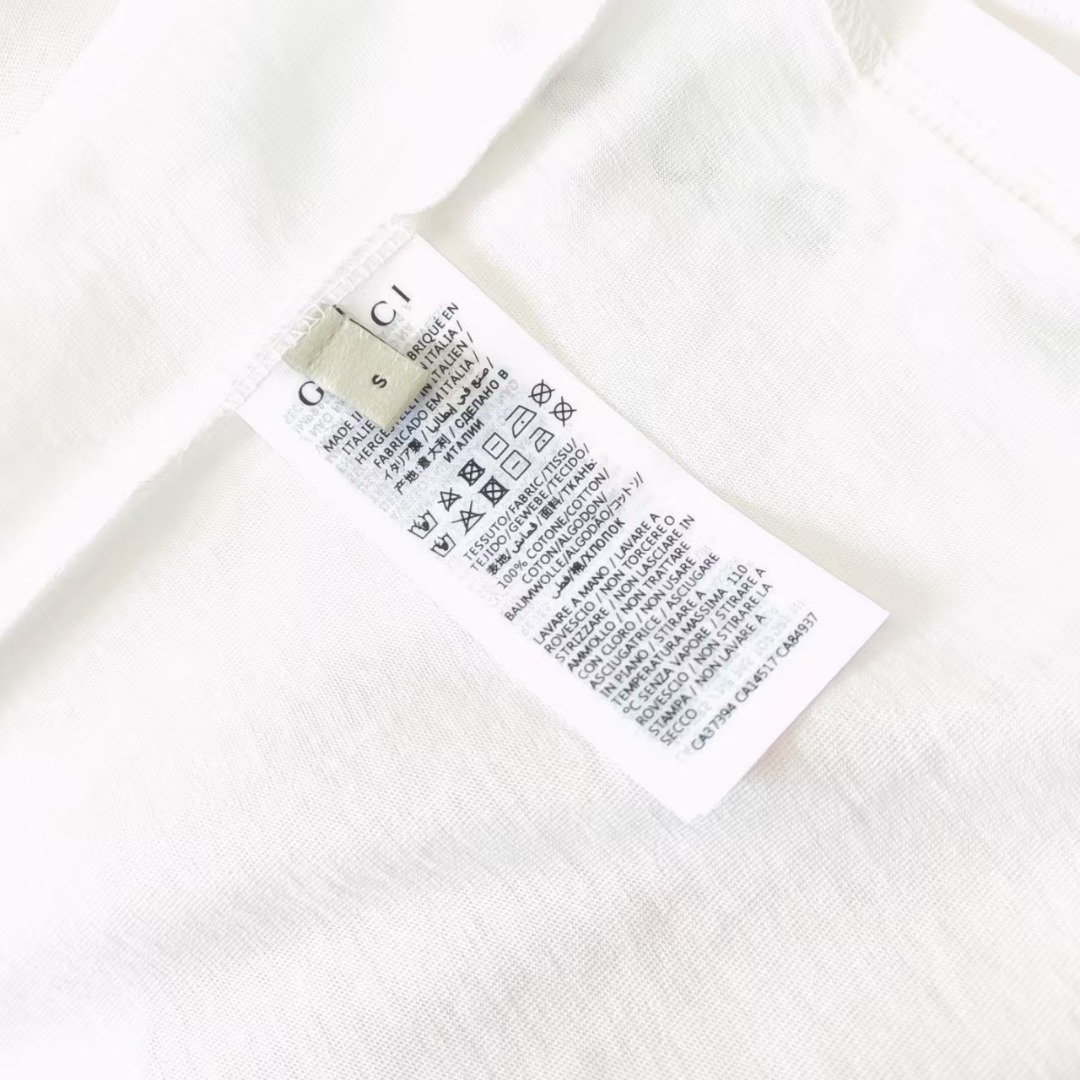 Gucci古驰 成熟的樱桃戏圆领短袖