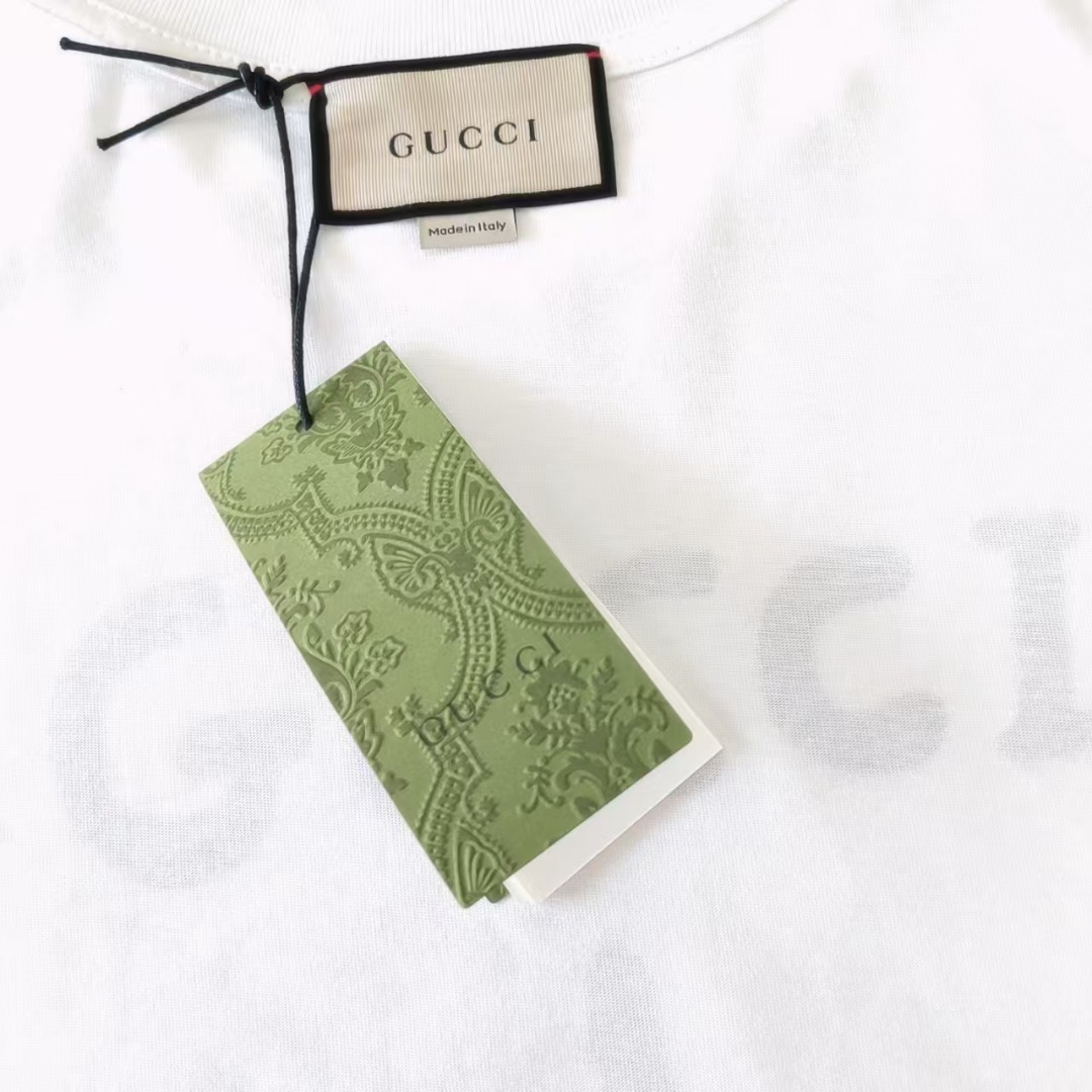 Gucci古驰 成熟的樱桃戏圆领短袖