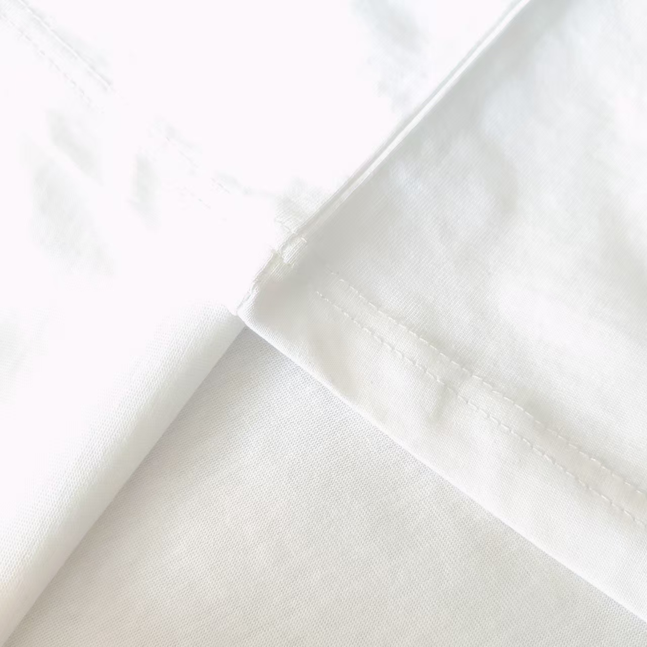 Gucci古驰 粉色条纹logo印花圆领短袖