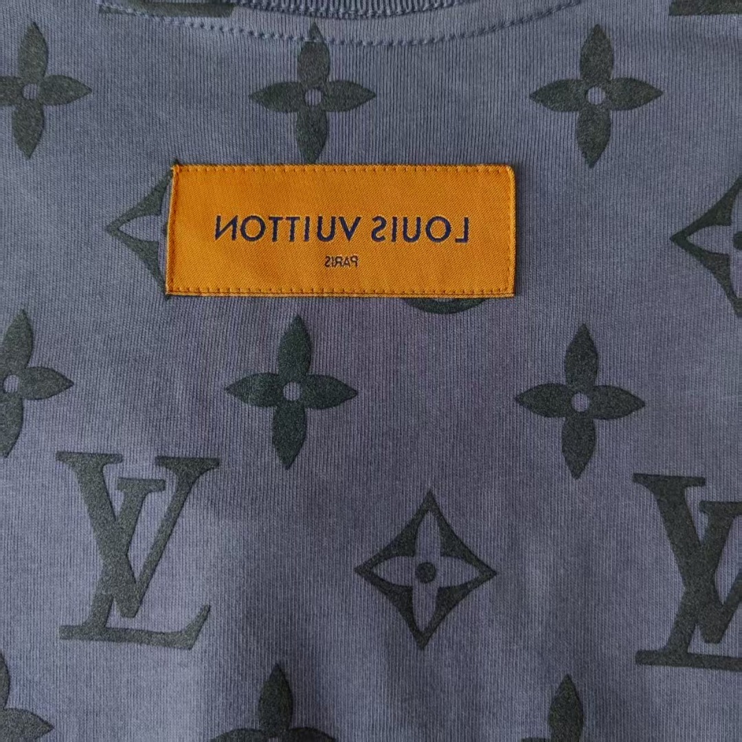 Louis Vuitton路易威登 满印植绒老花字母logo短袖T恤