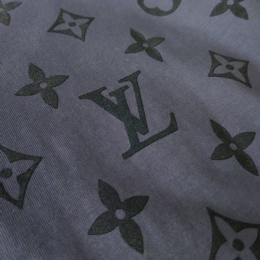 Louis Vuitton路易威登 满印植绒老花字母logo短袖T恤