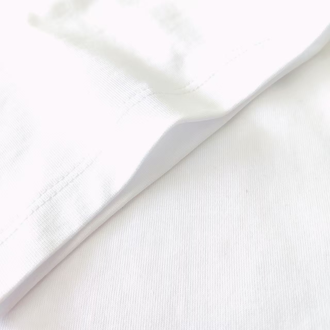 Louis Vuit*on/路易威登 直喷彩印字母短袖
