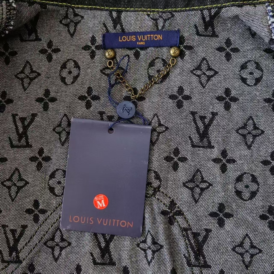 Louis Vuitton/路易威登 解构拼接老花满印工装牛仔外套