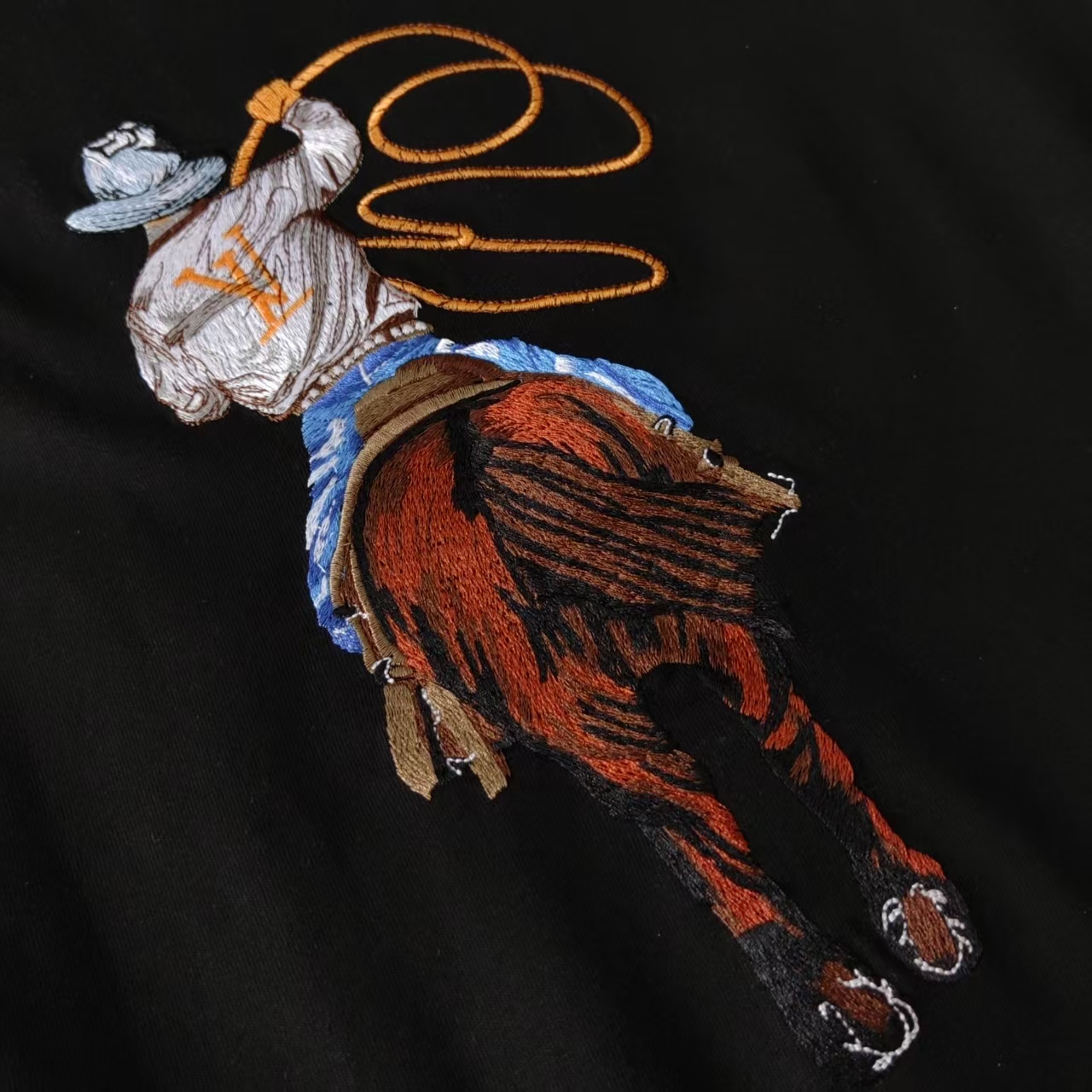 Louis Vuitton/路易威登 重工西部牛仔刺绣短袖T桖黑色 白色