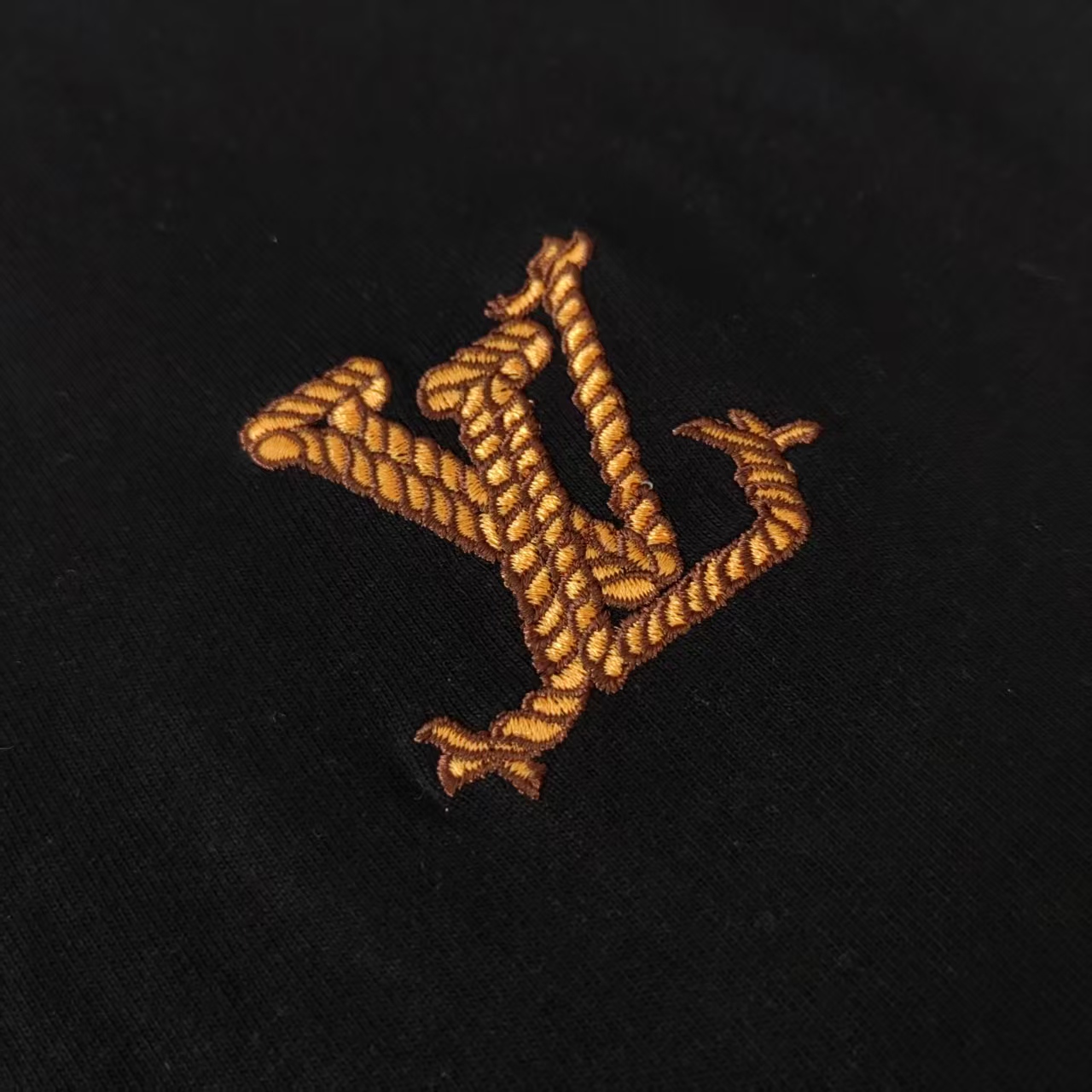 Louis Vuitton/路易威登 重工西部牛仔刺绣短袖T桖黑色 白色