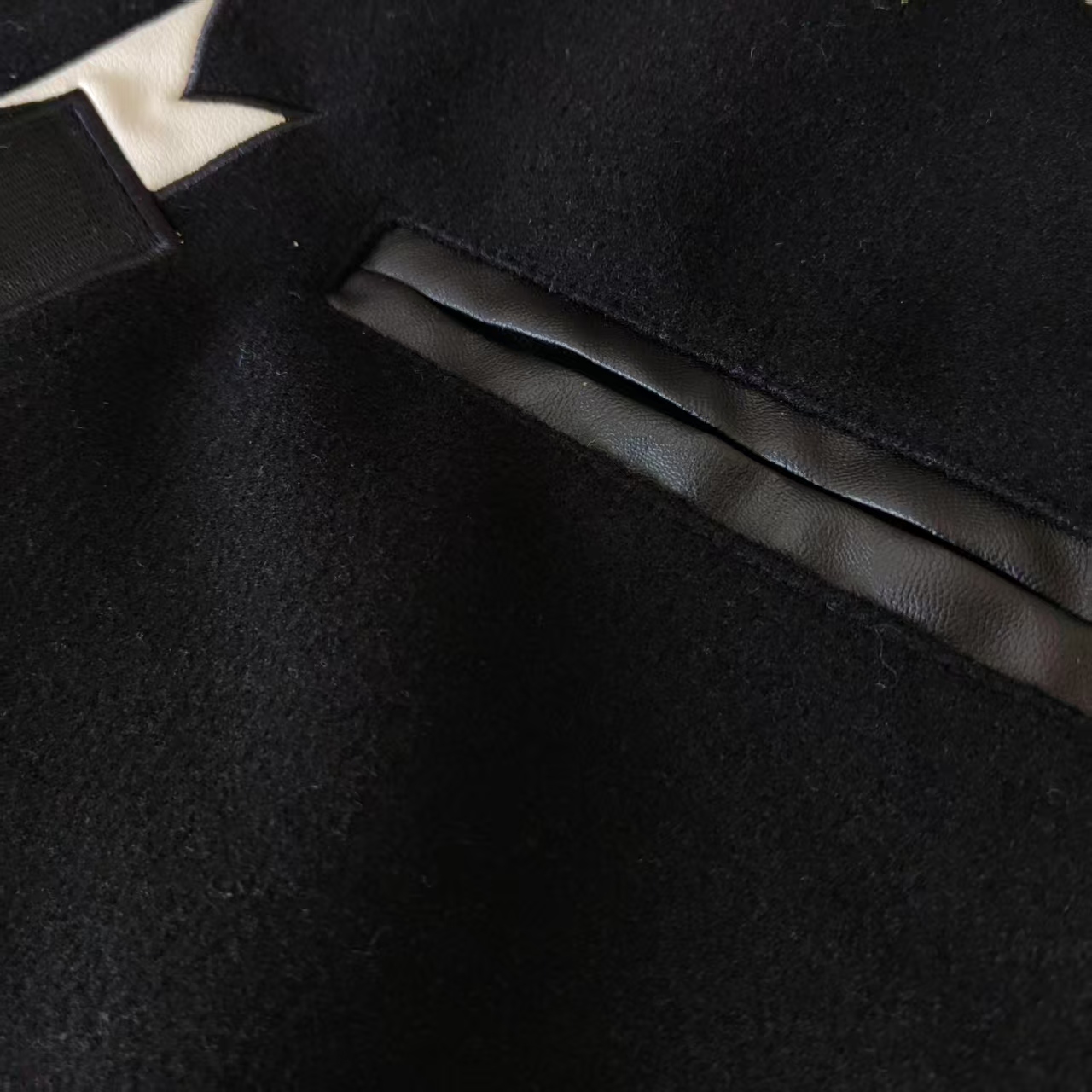 Burberry/巴宝莉 植绒字母刺绣拼接棒球服夹克外套