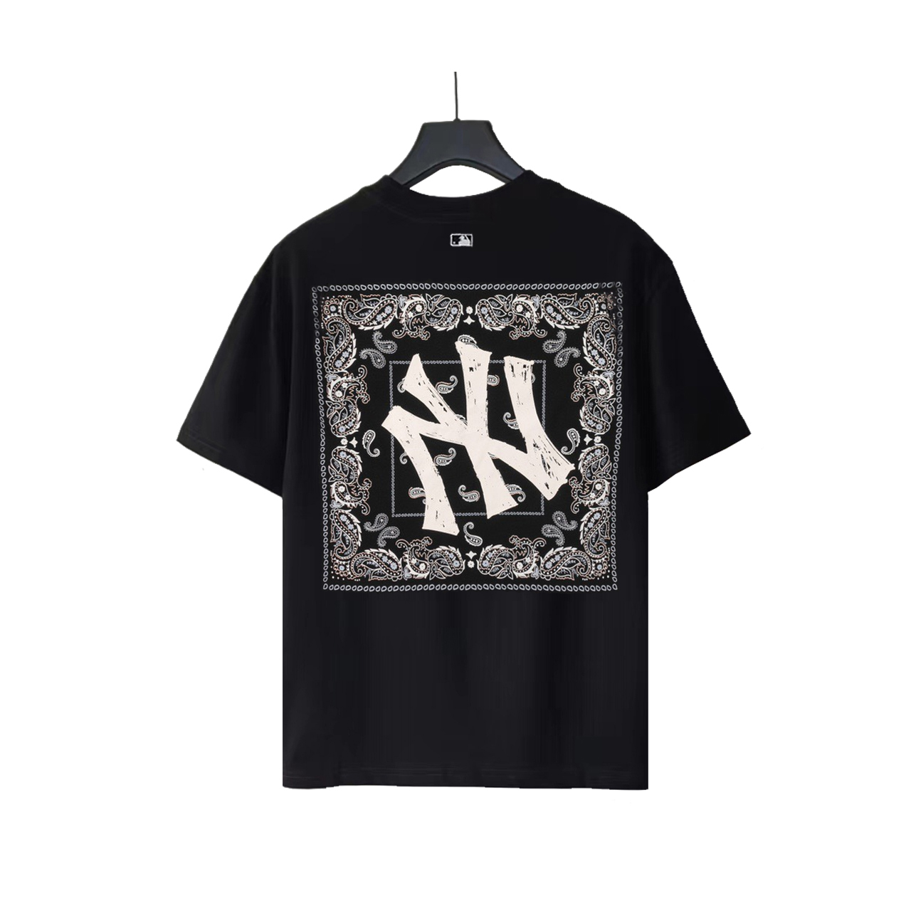 MLB 后背腰果花NY字母大印花T恤 搭配精致腰果花边框-Chinese UA Cheap High Quatity Brand Clothes Bags handbags Sneakers wholesale wholesaler seller from China Factory suppliers Fashion Clothing Shoes best Quality Beautiful Price MLB 后背腰果花NY字母大印花T恤 搭配精致腰果花边框