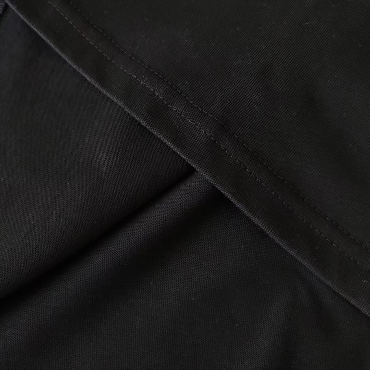 MLB 后背腰果花NY字母大印花T恤 搭配精致腰果花边框-Chinese UA Cheap High Quatity Brand Clothes Bags handbags Sneakers wholesale wholesaler seller from China Factory suppliers Fashion Clothing Shoes best Quality Beautiful Price MLB 后背腰果花NY字母大印花T恤 搭配精致腰果花边框