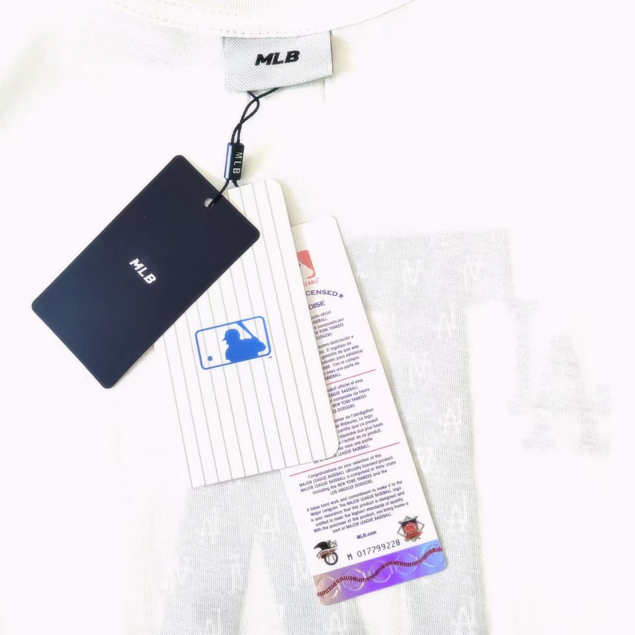 MLB 刺绣小标后背贴布logo字母T恤