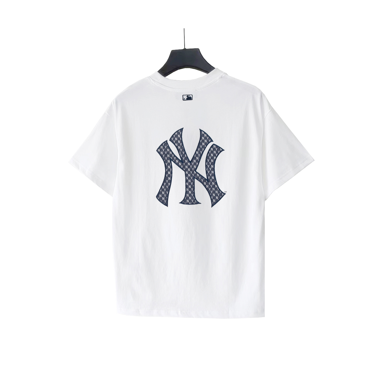 MLB 胸前刺绣后背印花logo边缘刺绣点缀短袖