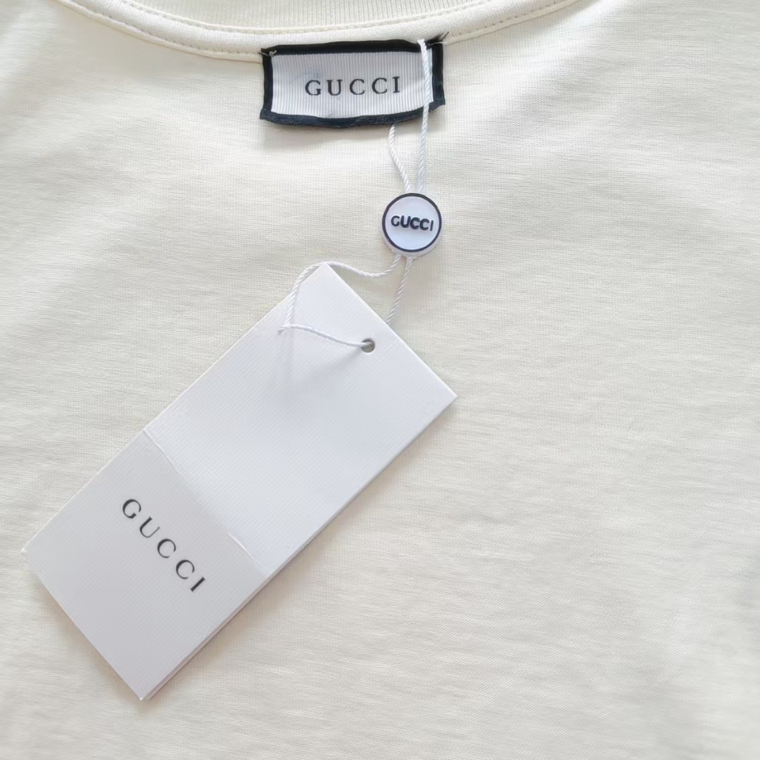 Gucci/古驰 双Glogo刺绣小标短袖 黑色 杏色