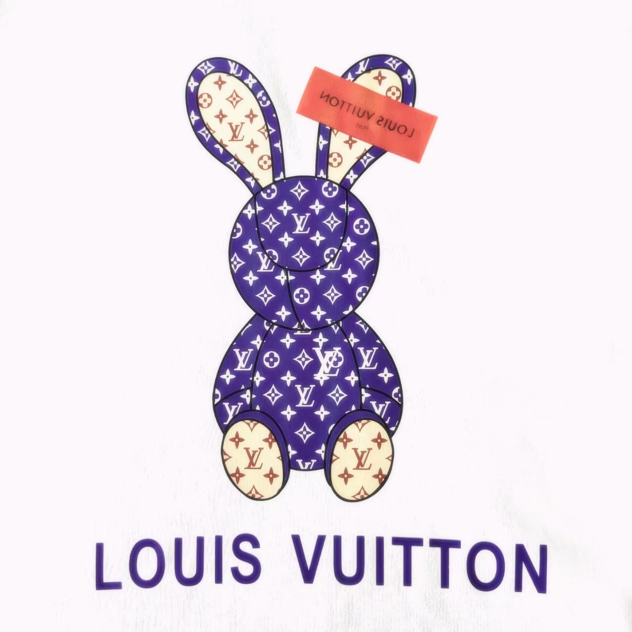 Louis Vuitton/路易威登 紫色小兔公仔logo印花短袖 定制260克同缸染面料 手感非常舒服 春夏最新砖柜同步 时尚又个性 超级百搭好看的一款 男女都非常合适 人手必备款 吊牌 领标 水洗麦 三标齐全 ：黑色 白色 KQ64@ ：XS-L