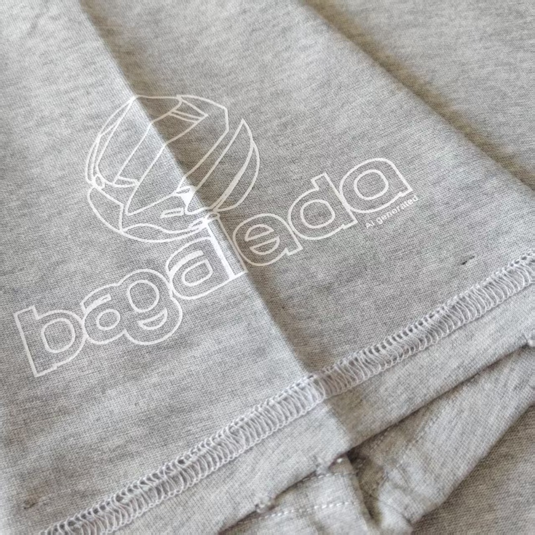 巴黎世家 Balenciaga AI生成字母短袖 椭圆机印花细腻 图案部份采用涂鸦风格