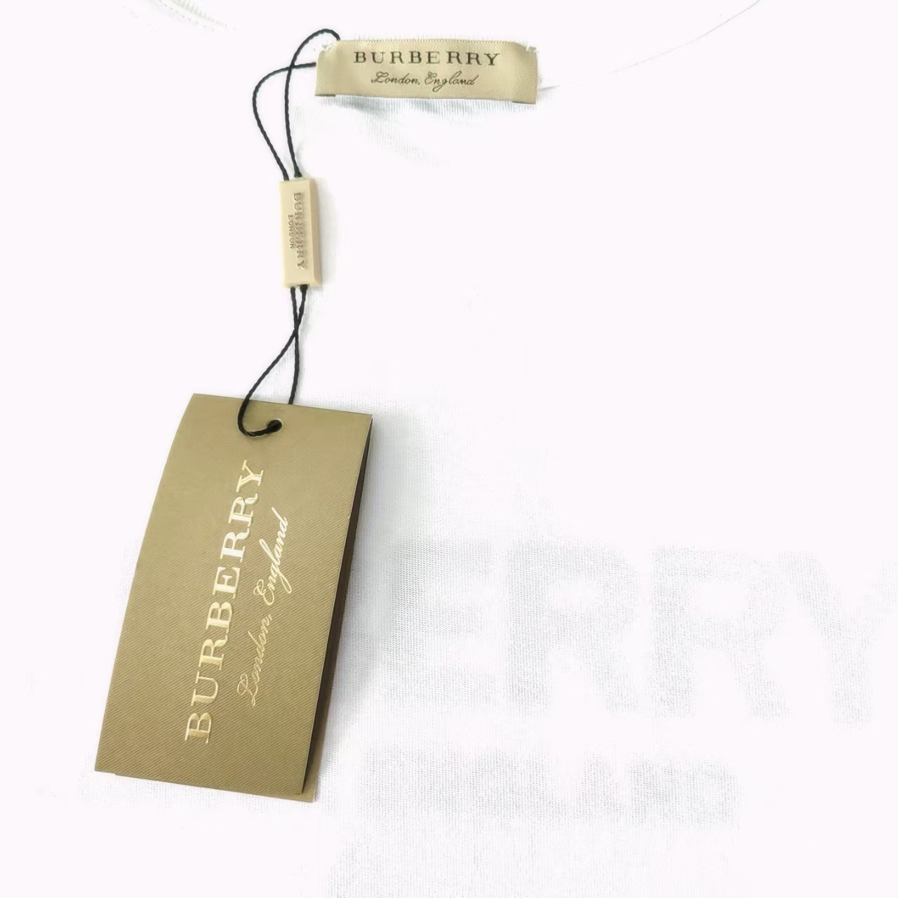 BURBERRY/巴宝莉 胸前之母logo印花短袖T恤